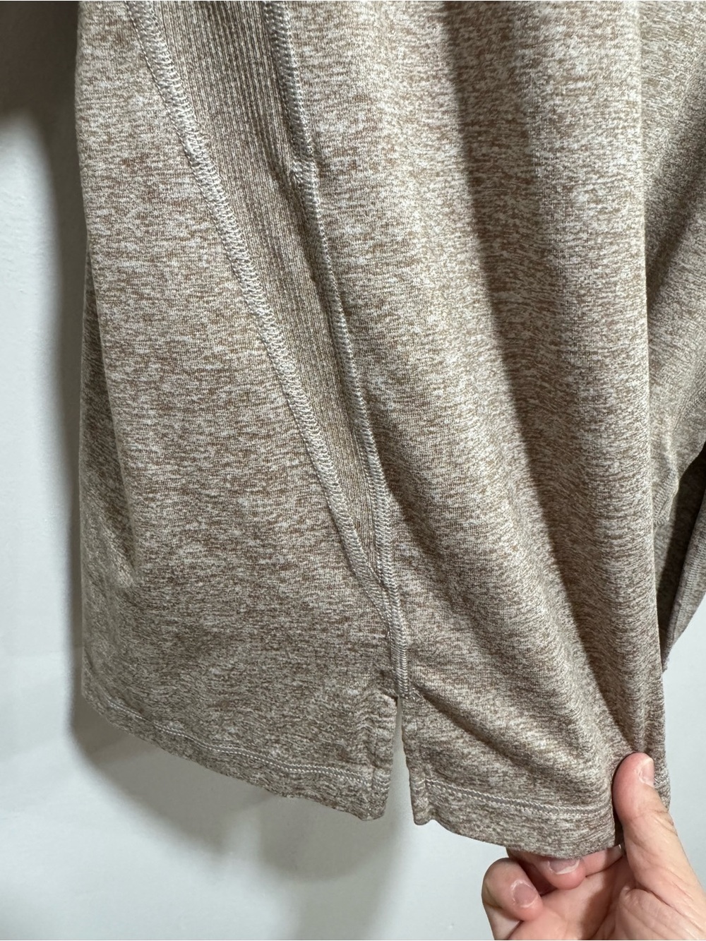 Athleta Heathered Gray Long Sleeve Thumbhole Active Top Lounge Size XS - Picture 4 of 5